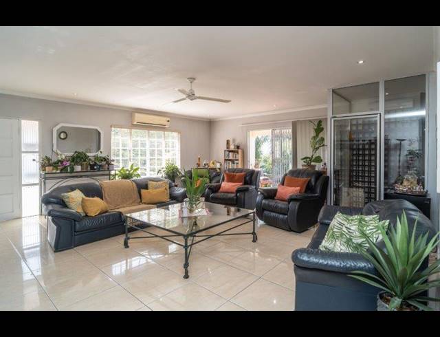 4 BEDROOM SIMPLEX RENTED IN DAWNCLIFFE